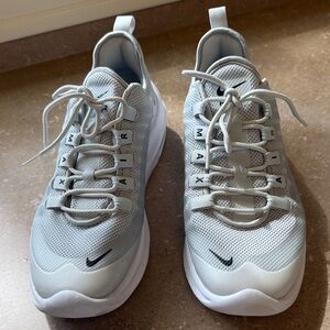 Nike Air Max Light Gray Sneakers